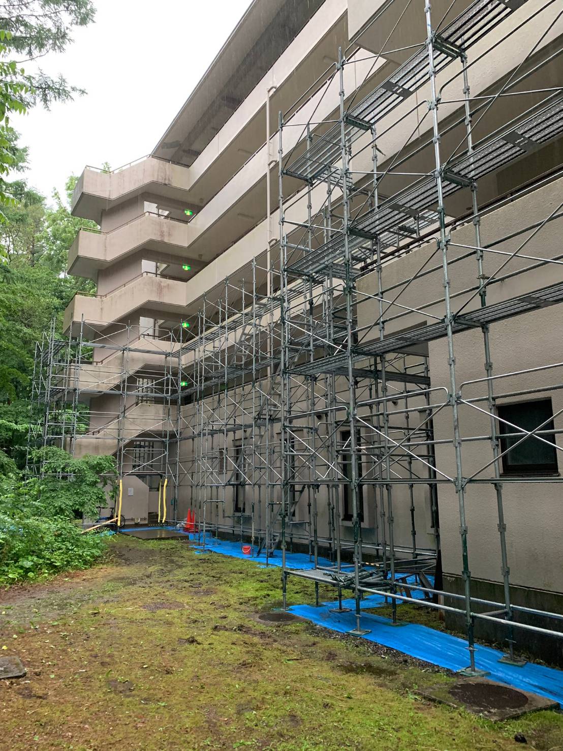 山梨県 足場施工