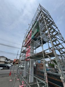 埼玉県　朝霞市　足場施工