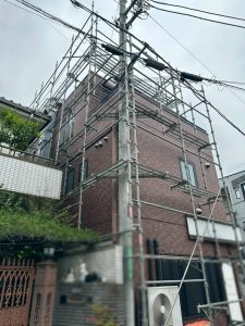 東京都　あきる野市　足場施工