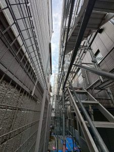 東京都　新宿区　足場施工