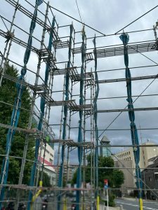 東京都　東久留米市　足場施工