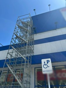 静岡県 店舗 足場施工