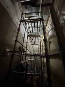 東京都 多摩市 足場施工