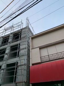 東京都　荒川区　足場施工