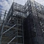 東京都　三鷹市　足場施工