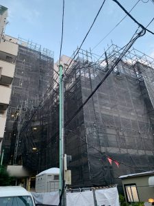 東京都　府中市　足場施工