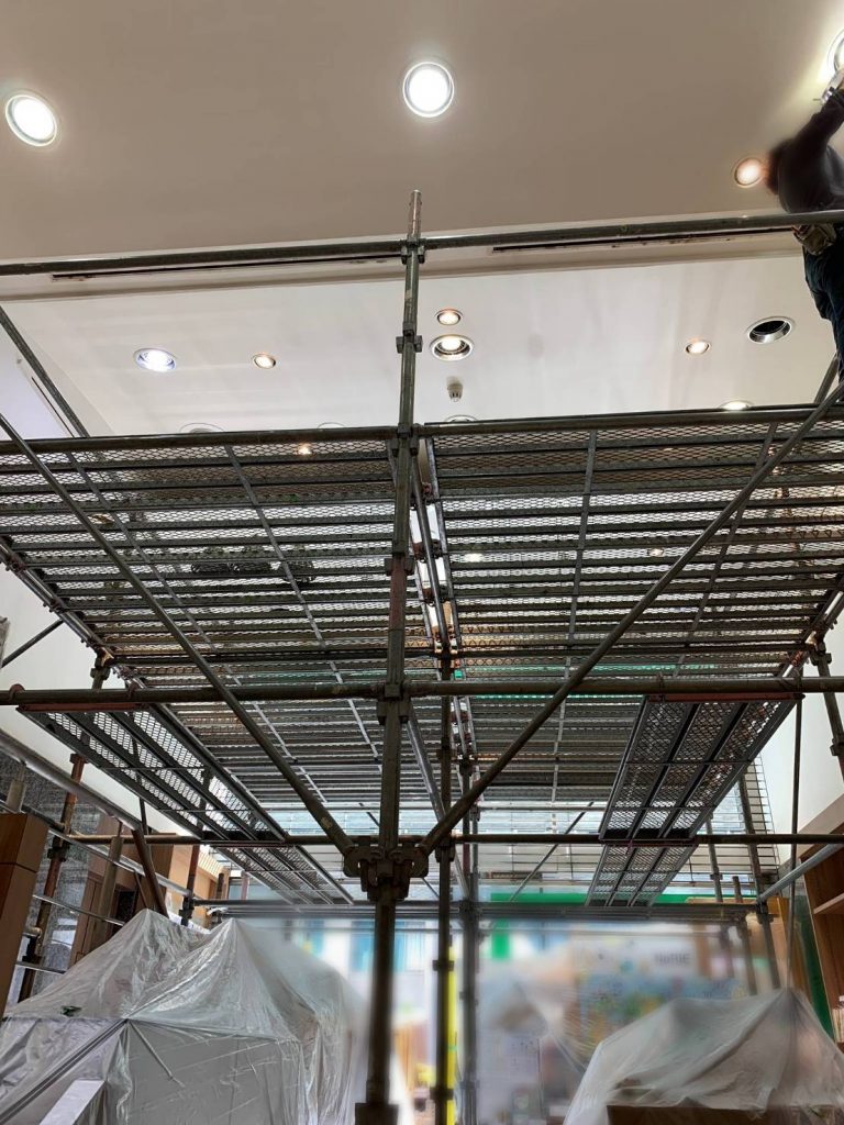 東京都 中央区 内部足場